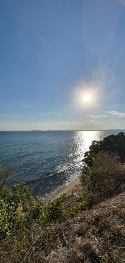 Alex Beach Apartment Sveti Vlas Bagian luar foto