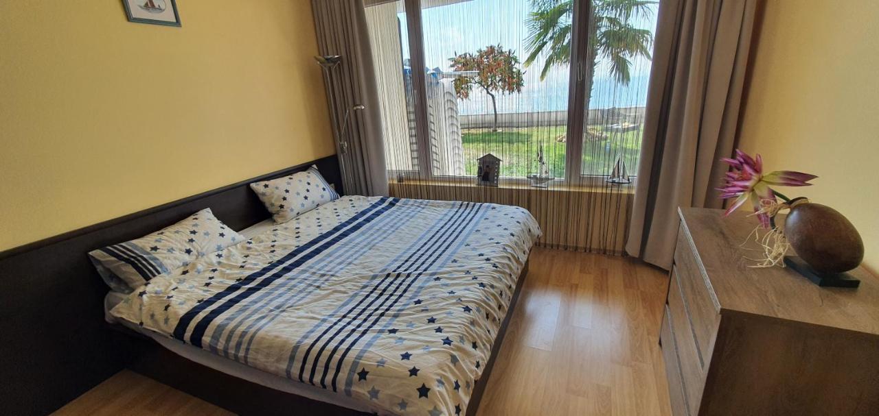 Alex Beach Apartment Sveti Vlas Bagian luar foto
