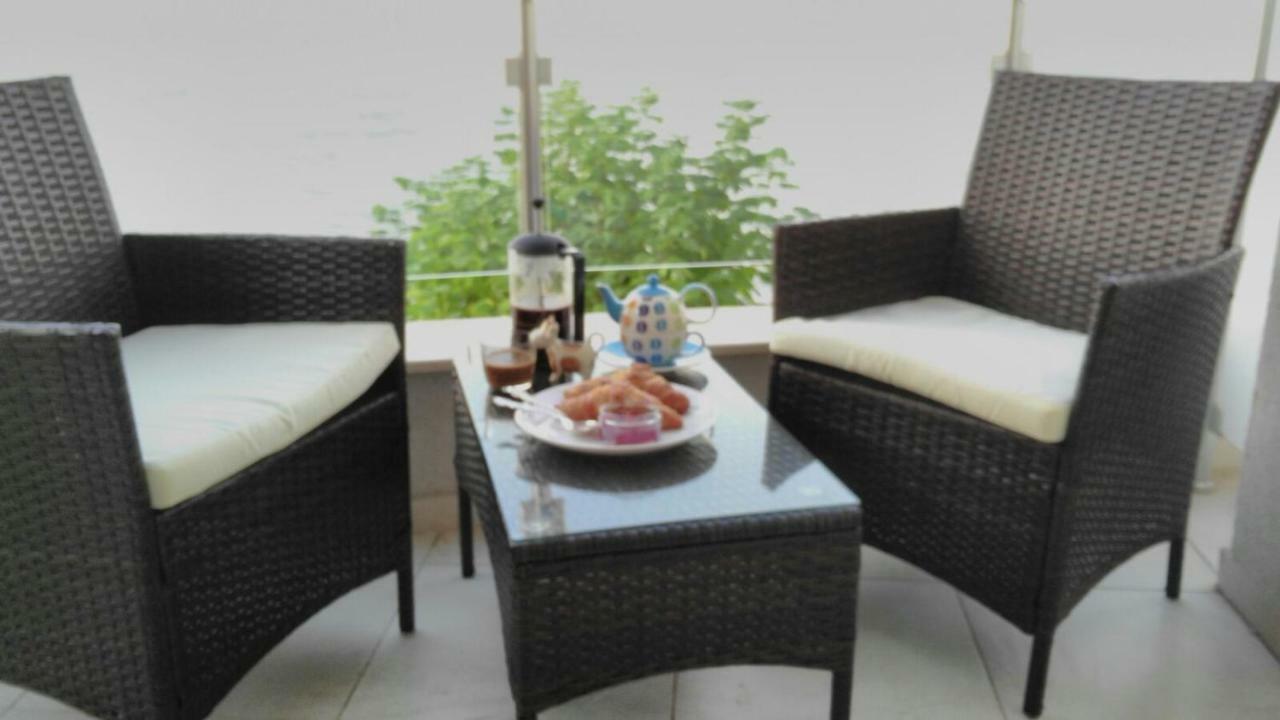 Alex Beach Apartment Sveti Vlas Bagian luar foto